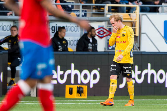 Elfsborgs Simon Lundevall deppar