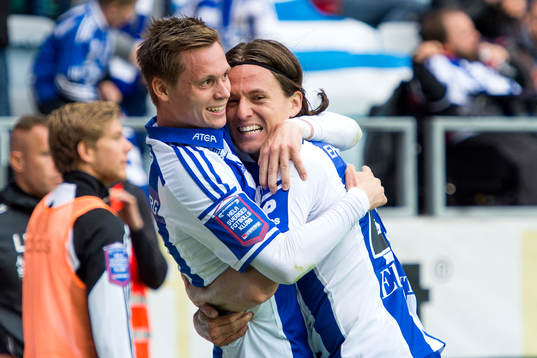 IFK Göteborgs Jakob Ankersen och Lasse Vibe firar