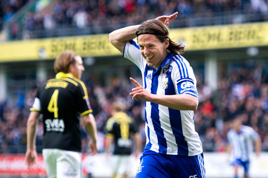 IFK Göteborgs Lasse Vibe firar