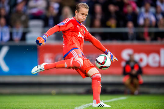 s målvakt Patrik Carlgren
