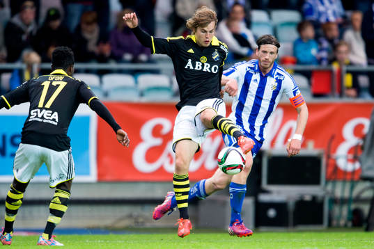 s Sam Lundholm