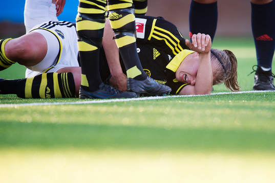 AIKs Maija Saari har ont