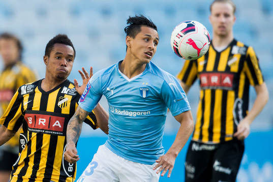 Bläddra bland fler bilder av Fotboll, Allsvenskan, Malmö FF - Häcken