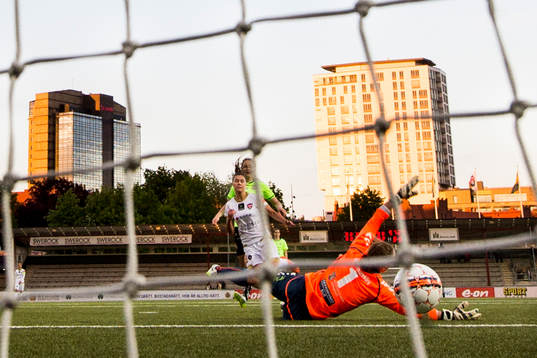 Rosengårds Ramona Bachmann gör 4-0 bakom Kristianstads