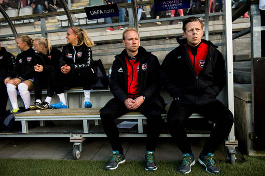 Rosengårds assisterande tränare Daniel Nilsson och