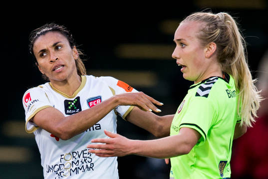 Irriterat mellan Rosengårds Marta Viera Da Silva och