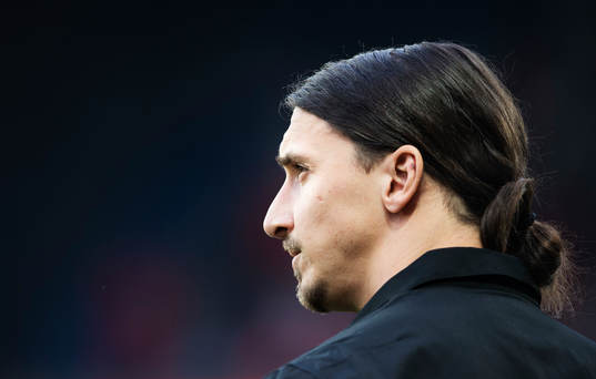 s Zlatan Ibrahimovic med en hästsvans