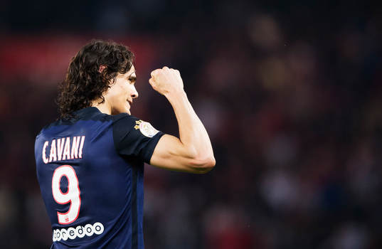s Edinson Cavani jublar
