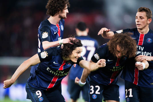 s Edinson Cavani och David Luiz jublar