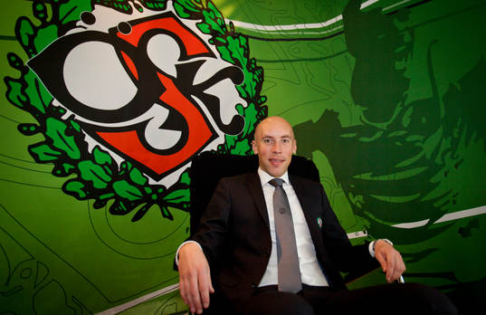 s VD Simon Åström
