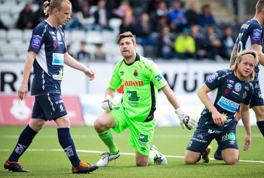 Gefles Jesper Florén, målvakt Emil Hedvall och Anders