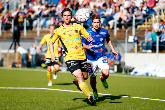 Elfsborgs Anders Svensson och Åtvidabergs Victor Sköld