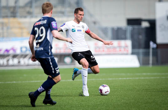 Örebros Robert Åhman Persson
