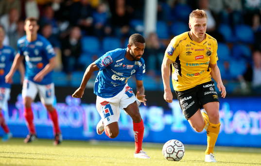 Elfsborgs Per Frick och Åtvidabergs Ammar Ahmed