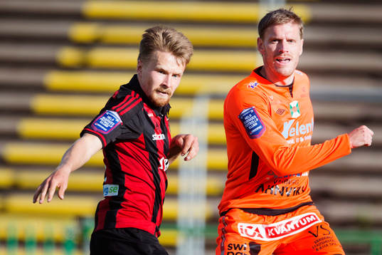 Brommapojkarnas Pontus Åsbrink och Varbergs Karl