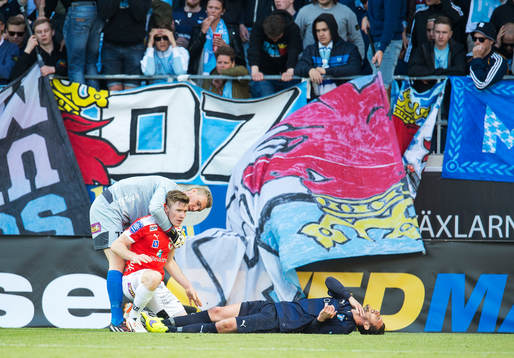 Kalmars målvakt Lars Cramer kramar om Victor Agardius