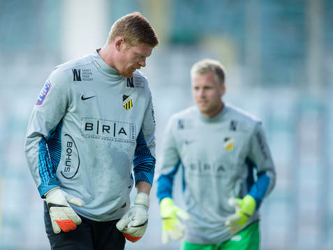 Häckens målvakt Peter Abrahamsson och målvakt