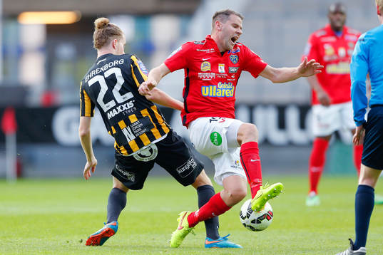 Häckens Samuel Gustafson och Falkenbergs Stefan Rodevåg