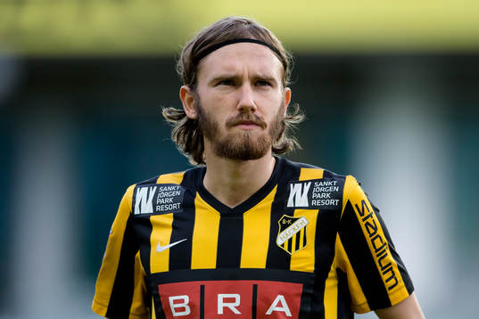 Häckens Simon Sandberg innan fotbollsmatchen i Allsvenskan