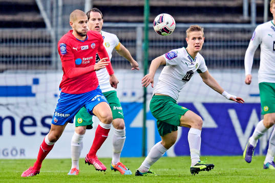 Helsingborgs Robin Simovic och Hammarbys Erik Israelsson