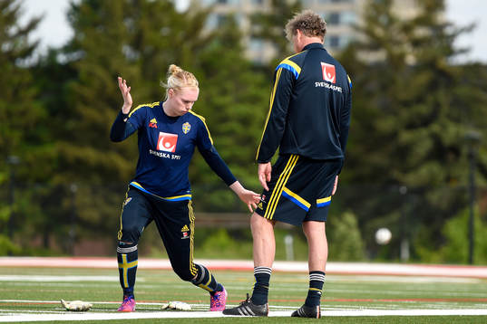målvakt Hedvig Lindahl och Målvaktstränare Mikael Olsson