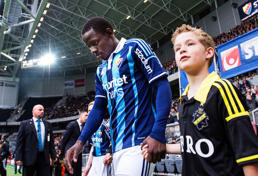 Djurgårdens Nyasha Mushekwi gör entré till