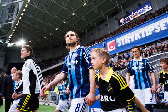 Djurgårdens Kevin Walker och Haris Radetinac gör entré