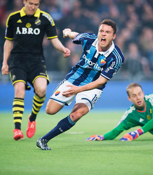 Djurgårdens Kerim Mrabti jublar