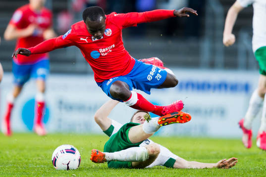 Hammarbys Oliver Silverholt och Helsingborgs Emmanuel