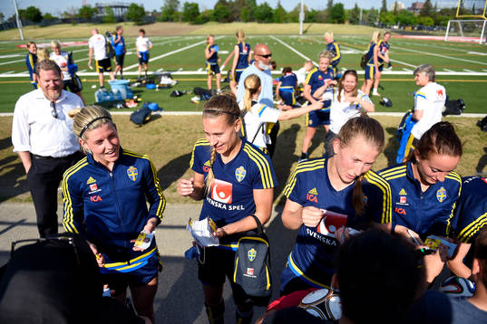Sveriges Olivia Schough, Charlotte Rohlin, Emma Berglund