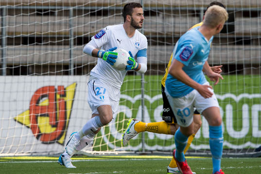 Malmö FFs målvakt Zlatan Azinovic