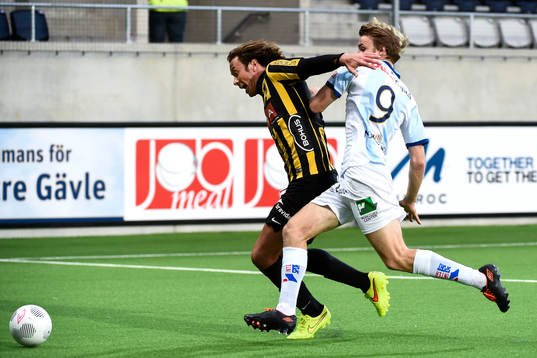 Häckens Diego Lugano och Gefles Johan Oremo