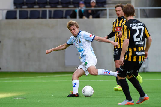 Gefles Johan Oremo gör 2-0