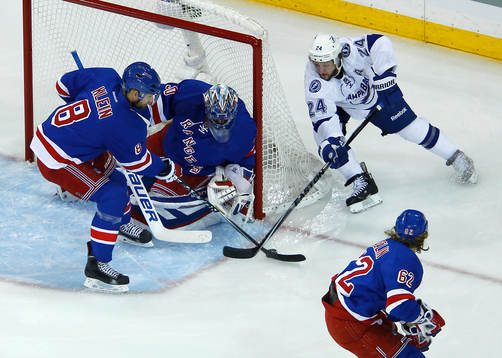 New York Rangers goalie Henrik Lundqvist makes a save