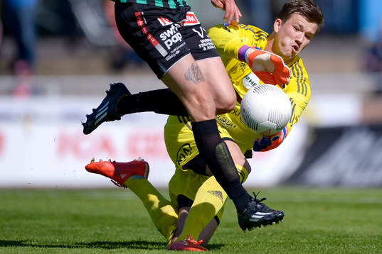 Degerfors målvakt August Strömberg