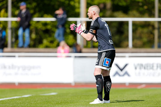 Sundsvalls målvakt Tommy Naurin