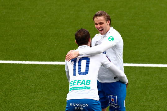 Norrköpings Christoffer Nyman kramar om Emir Kujovic som