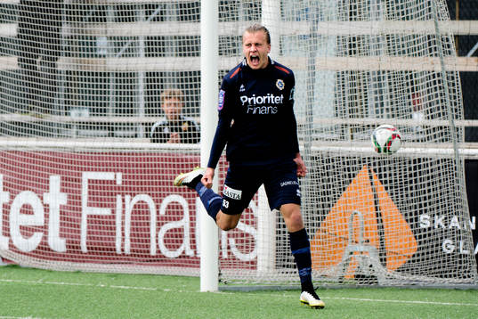 Utsiktens Jesper Westermark jublar