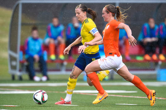 Sveriges Lotta Schelin och Nederländernas Desiree van