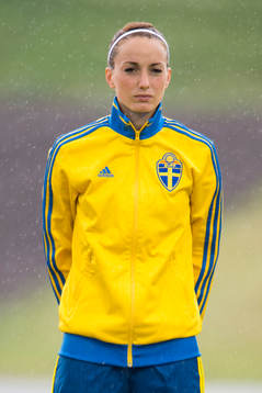 Sveriges Kosovare Asllani