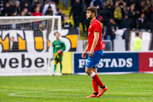 Helsingborgs Astrit Ajdarevic ser deppig ut