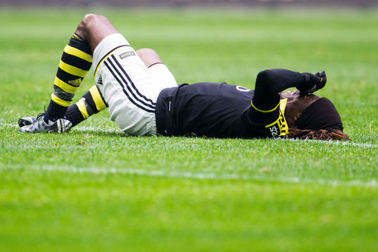 s Mohamed Bangura grinar illa