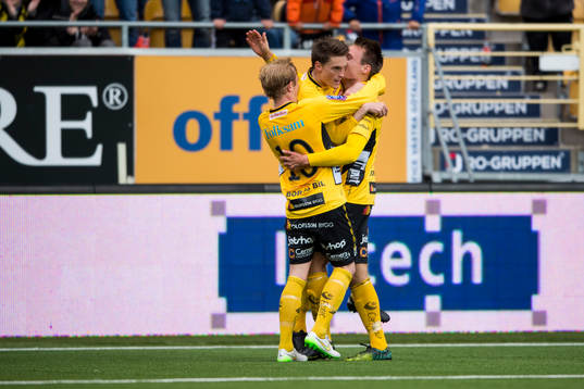 Elfsborgs Lasse Nilsson kramas om