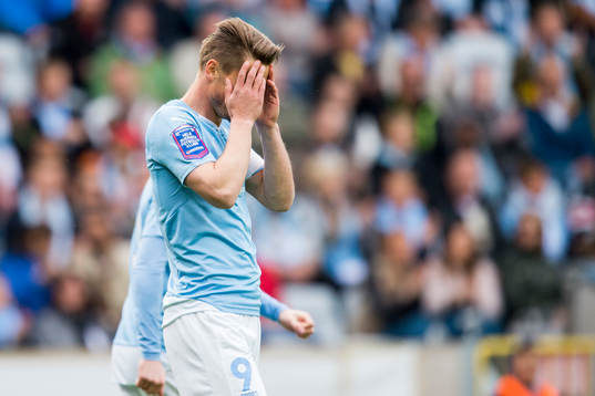 Malmö FFs Markus Rosenberg deppar
