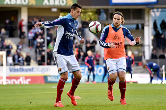 Djurgårdens Haris Radetinac och Kevin Walker