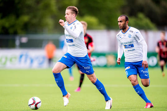 Värnamos Sebastian Göransson och Issam Jeball