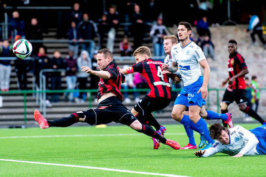 Brommapojkarnas Fredrik Stoor Siekkinen Jacob Une Larsson,