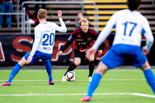 Brommapojkarnas Pontus Åsbrink, Värnamos   Freddy Winst
