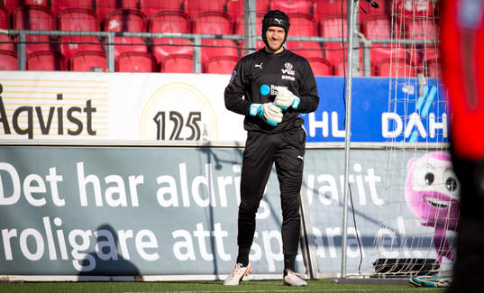 Helsingborgs målvakt Matt Pyzdrowski gör sin första