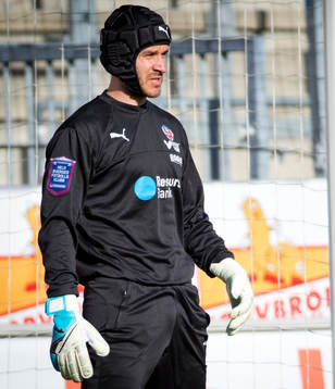 Helsingborgs målvakt Matt Pyzdrowski gör sin första